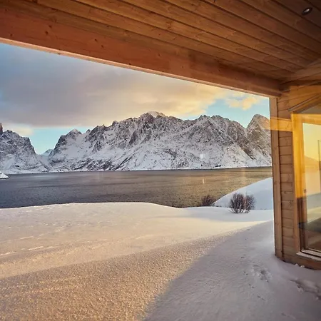 Lofoten Panorama Luxury With Sauna In شقة *
