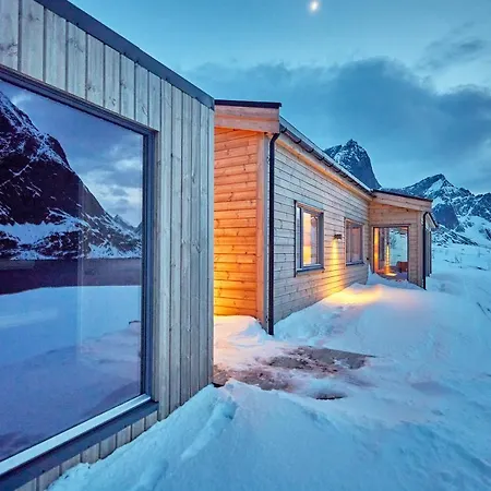 Lofoten Panorama Luxury With Sauna In شقة *