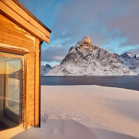 Lofoten Panorama Luxury With Sauna In شقة
