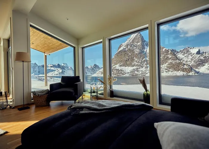 Lofoten Panorama Luxury With Sauna In