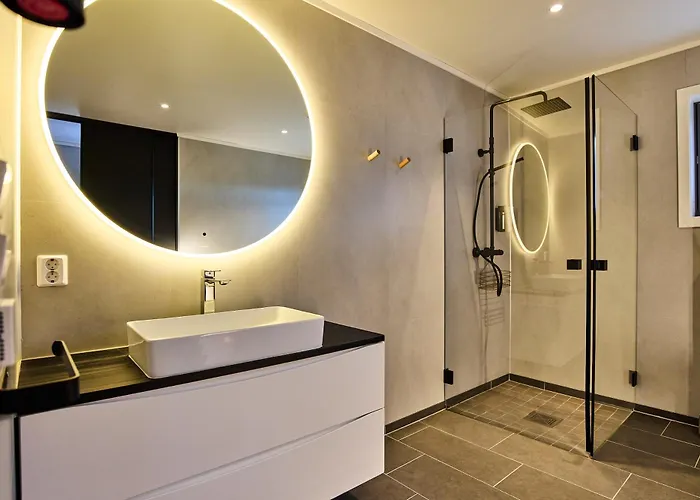 Daire Lofoten Panorama Luxury With Sauna In *
