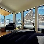 Lofoten Panorama Luxury With Sauna In